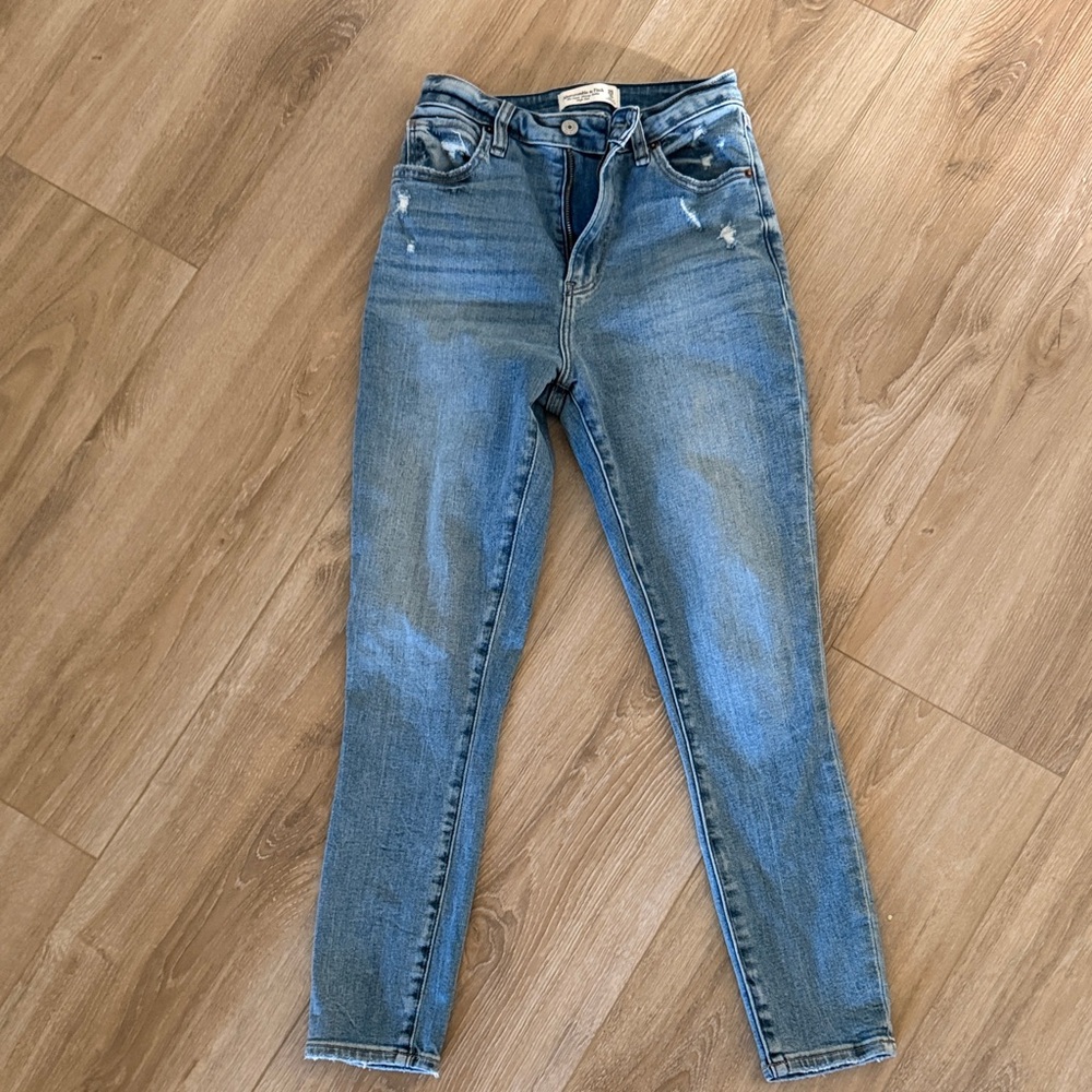 Abercrombie & Fitch Light Blue Skinny Jeans
